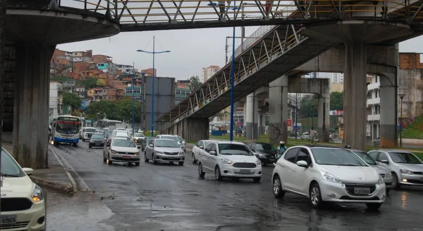 RADIOGRAFIA: Grande Salvador tem aumento de 64% em carros roubados: Gol é o mais visado e Imbuí a área mais perigosa