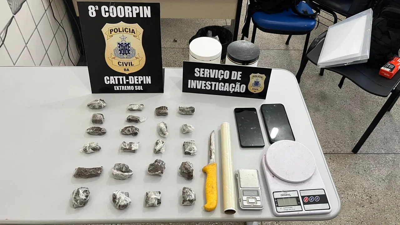 Drogas são apreendidas em cumprimento de mandados em Teixeira de Freitas