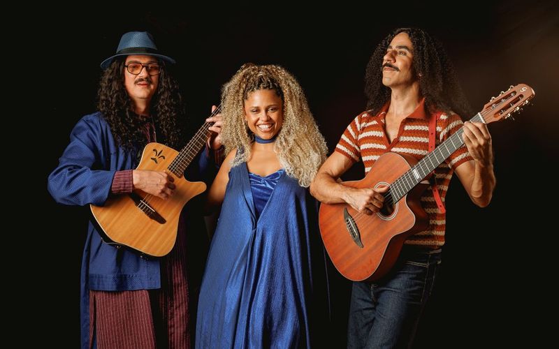 O espet&aacute;culo a vida e a obra de Moraes Moreira por meio de m&uacute;sica, versos, cordel, mem&oacute;rias e fantasia, tornando-se uma das op&ccedil;&otilde;es teatrais da Agenda de Salvador/Foto: Caio Lirio&nbsp;