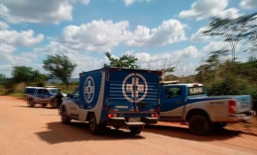 Corpo de homem decapitado é encontrado em Simões Filho; vítima foi morta a tiros