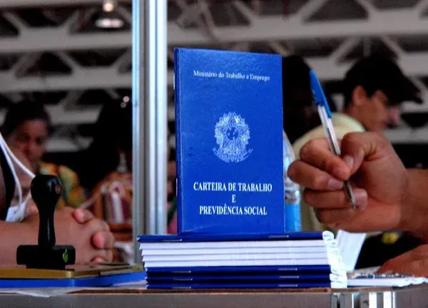 SineBahia oferece mais de 1.000 vagas de emprego na Bahia nesta ter&ccedil;a (8).| Foto: Divulga&ccedil;&atilde;o
