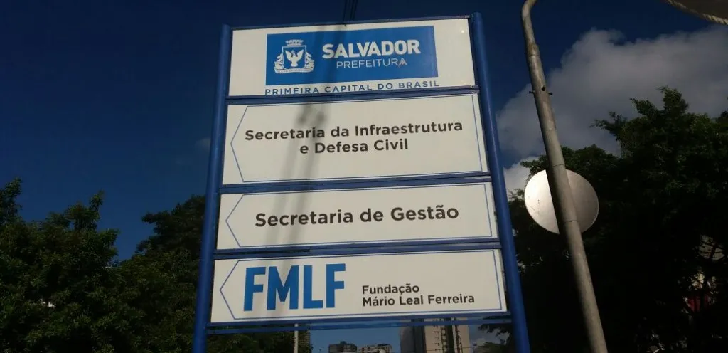 Prefeitura se posiciona e diz que encara com estranheza greve dos servidores municipais
