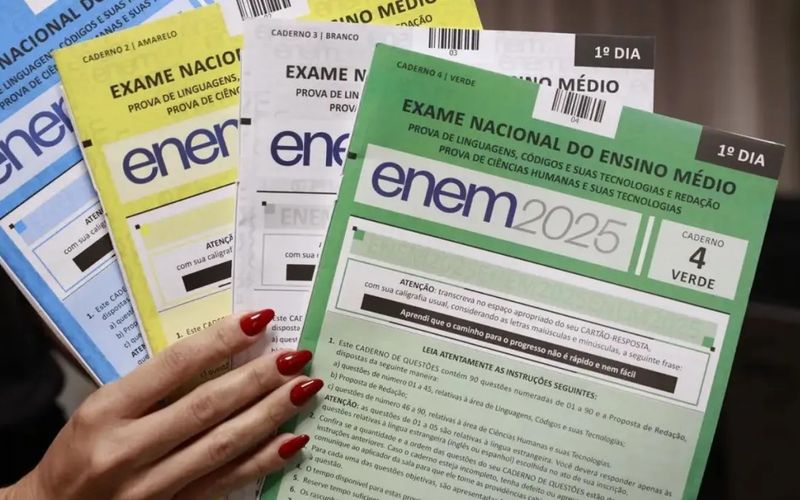 Exame Nacional do Ensino Médio é uma prova de admissão à educação superior realizada pelo Instituto Nacional de Estudos e Pesquisas Educacionais Anísio Teixeira /Foto: Angelo Miguel/MEC
