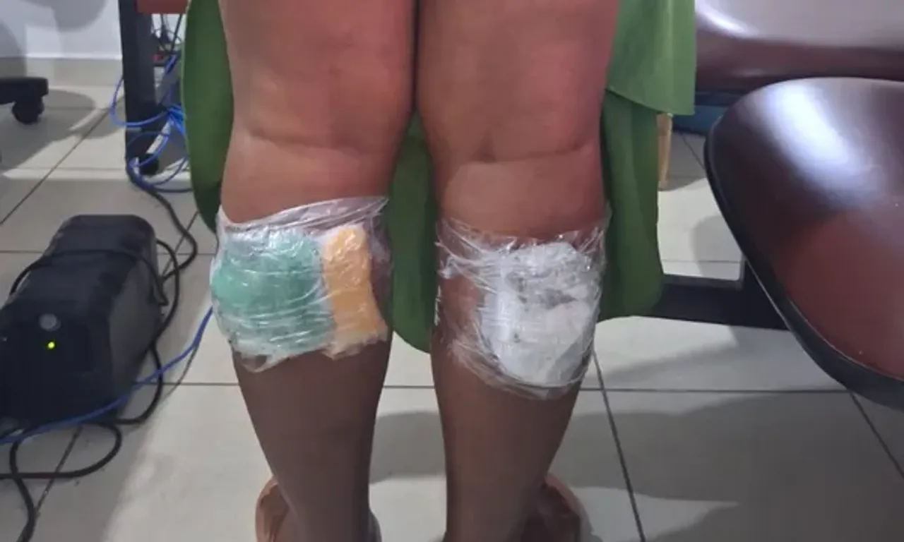 Mulheres s&atilde;o presas ao tentar levar drogas para pres&iacute;dio de Salvador.Foto: SSP-BA