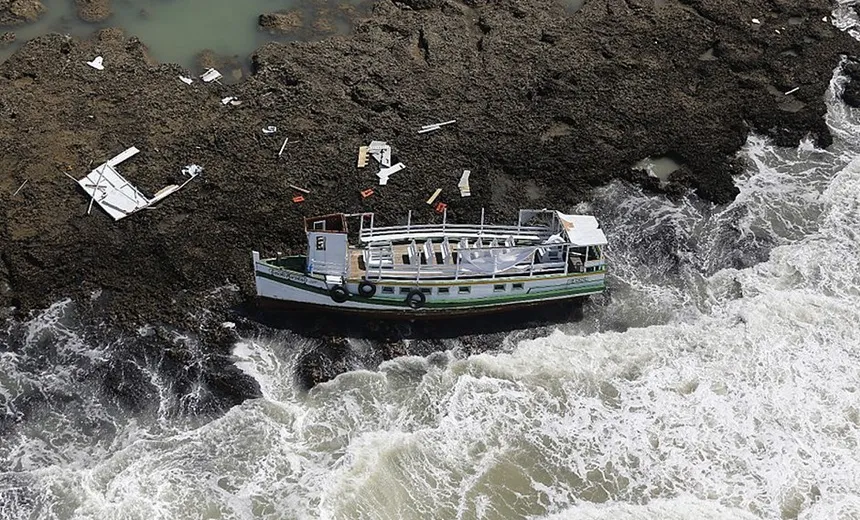 'Tragédia no mar": testemunhas de defesa dizem que ondas causaram acidente da Cavalo Marinho I