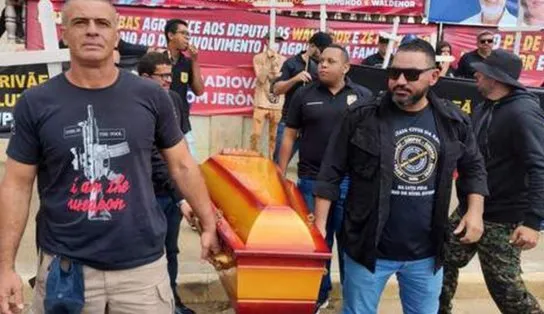 Manifestações na Cidade: Agentes da Polícia Civil protestam por melhorias salariais em Vitória da Conquista