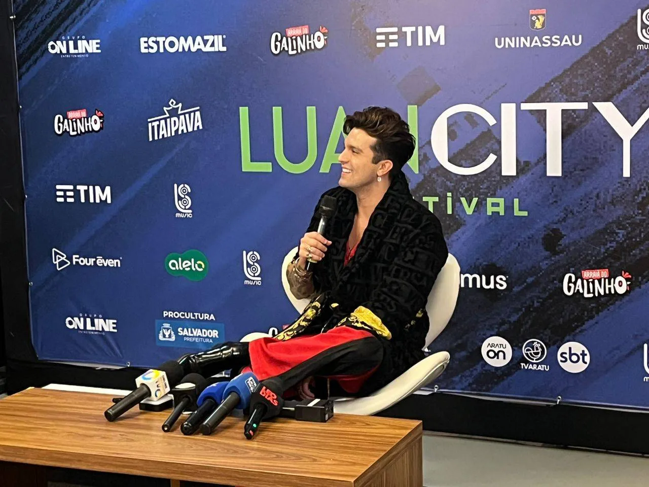Luan Santana celebra parceria entre 'Luan City Festival' e 'Galinho': 'Conheci a energia desse evento'