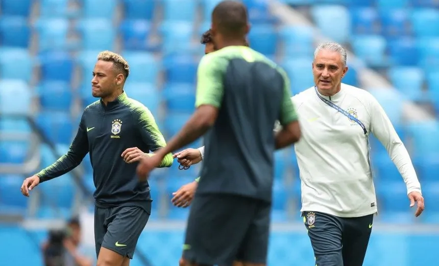 Tite faz mudança no Brasil para jogo contra a Costa Rica nesta quinta-feira