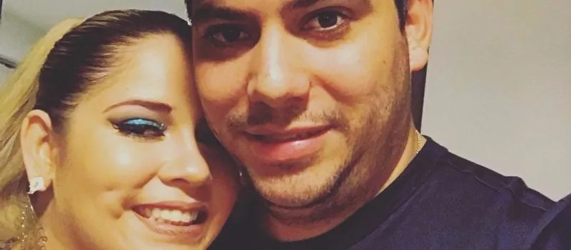&#8216;ALÔ PORTEIRO, ACABO DE FICAR SOLTEIRA&#8217;: Marília Mendonça termina noivado por ser &#8220;nova demais&#8221;