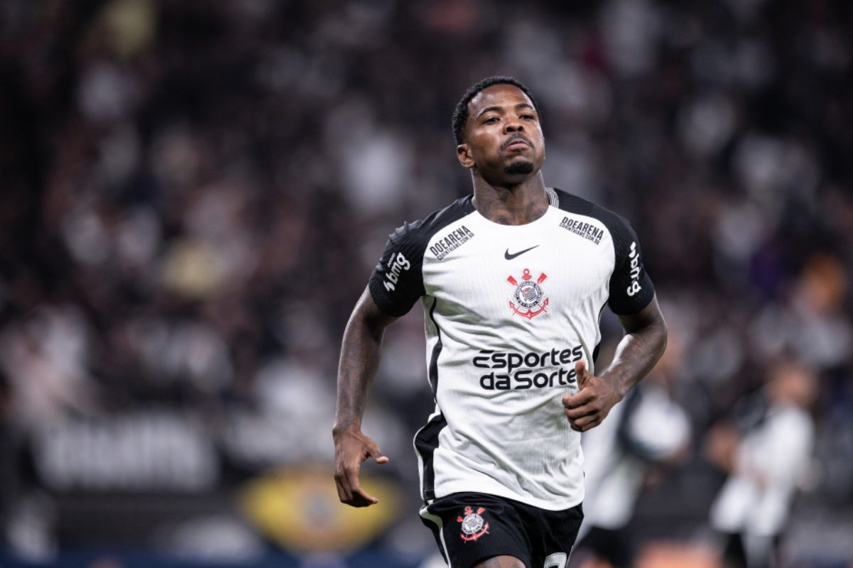 O Vitória encaminha o empréstimo do zagueiro Cacá, do Corinthians, até o final desta temporada. Foto: Corinthians