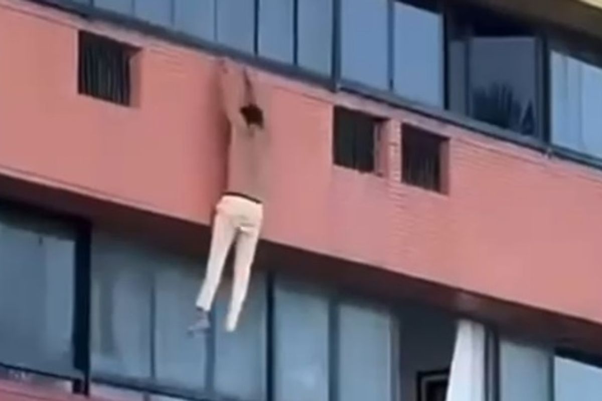 Queda Pr&eacute;dio Barra