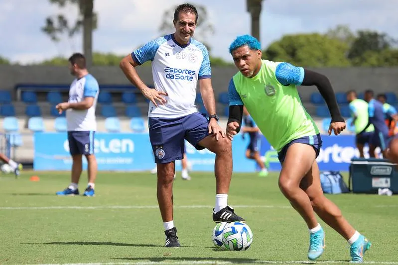 Com Jacaré de contrato renovado, Bahia segue preparação para jogo contra o Vasco