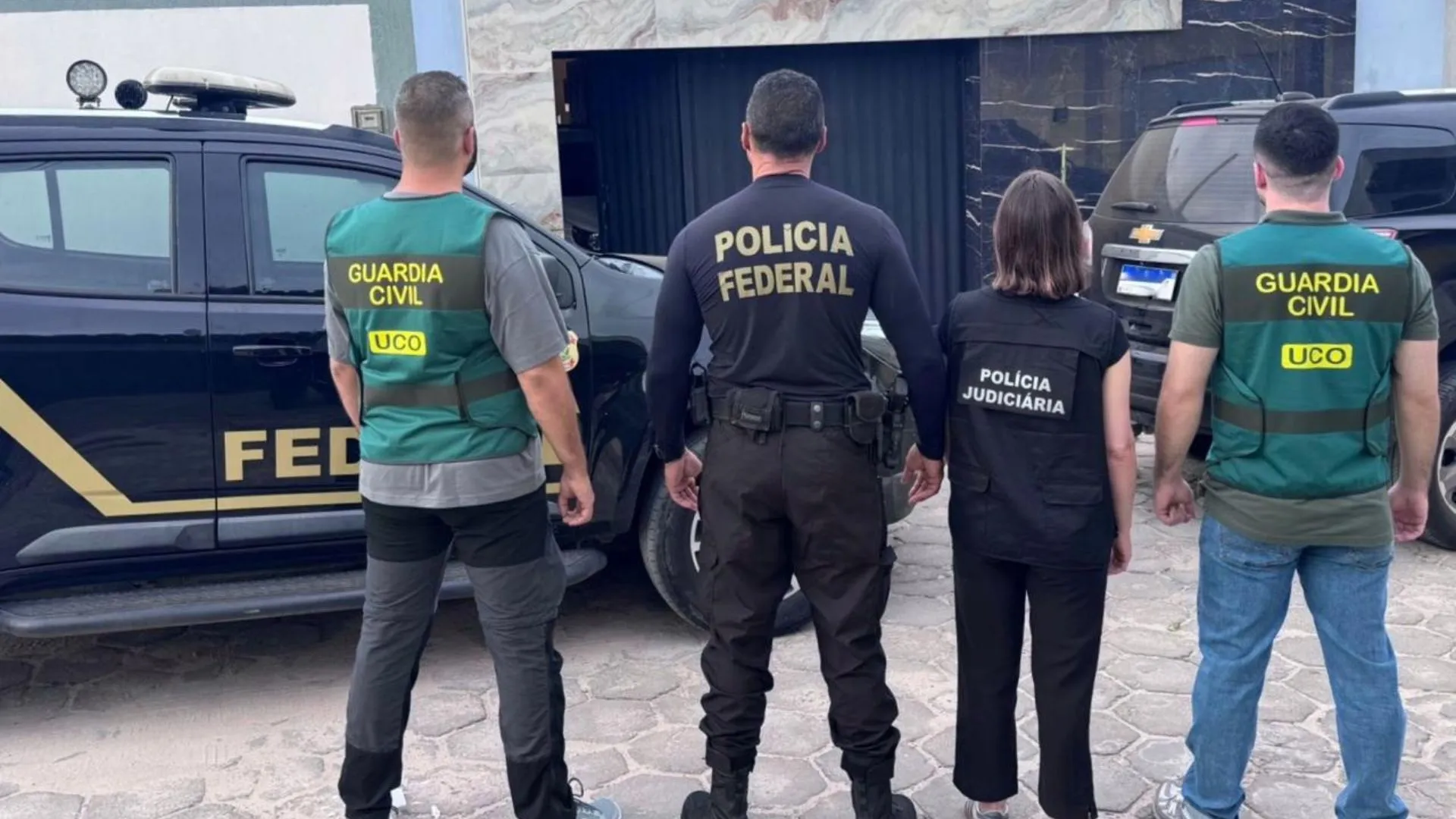 Operação contra tráfico internacional de drogas na Bahia termina com 10 presos