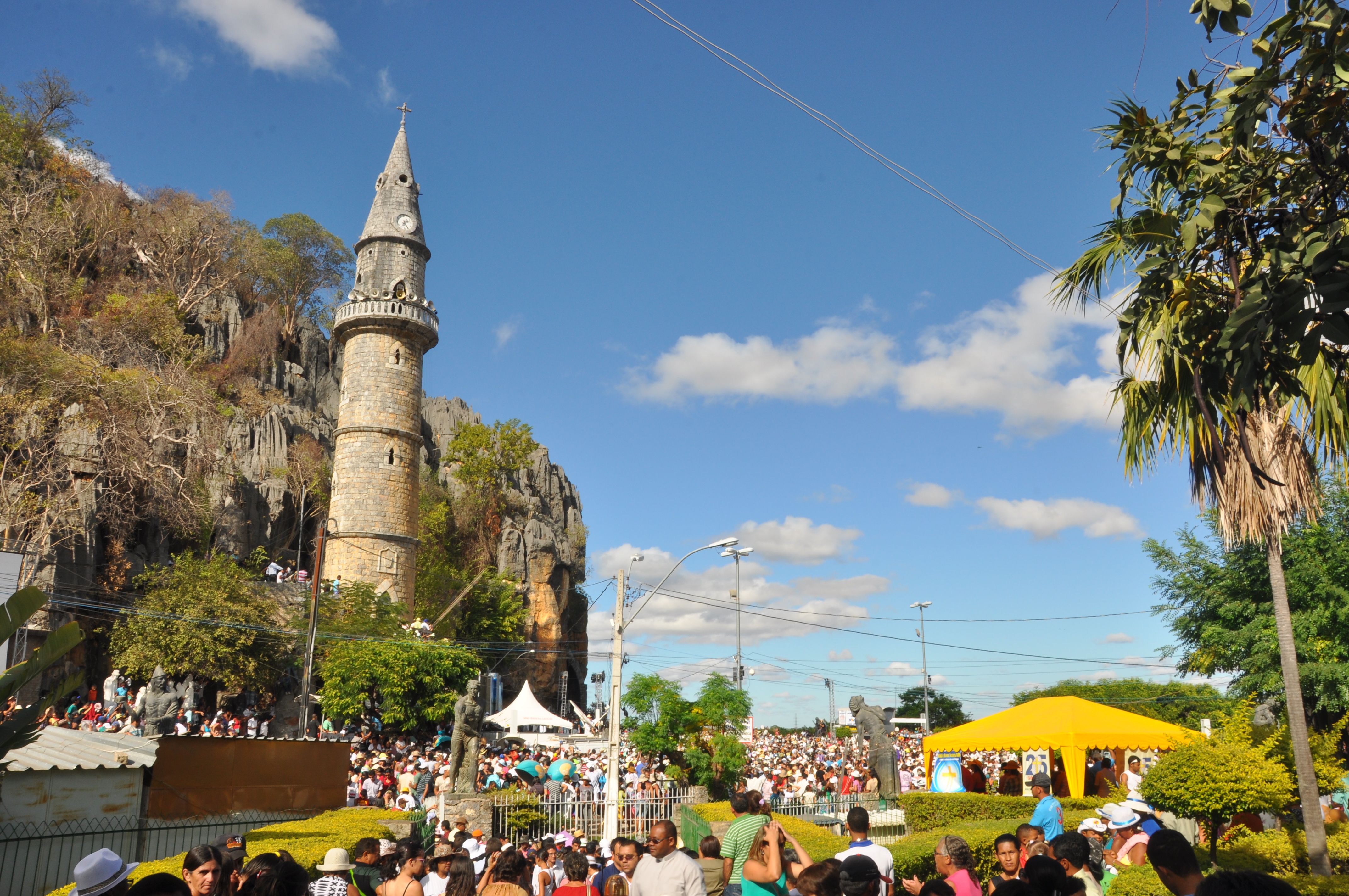 Morador de Viçosa, em Minas Gerais, Mauro viajou pela primeira vez a Bom Jesus da Lapa na quinta-feira (3). | Foto: Acervo do Santuário da Lapa
