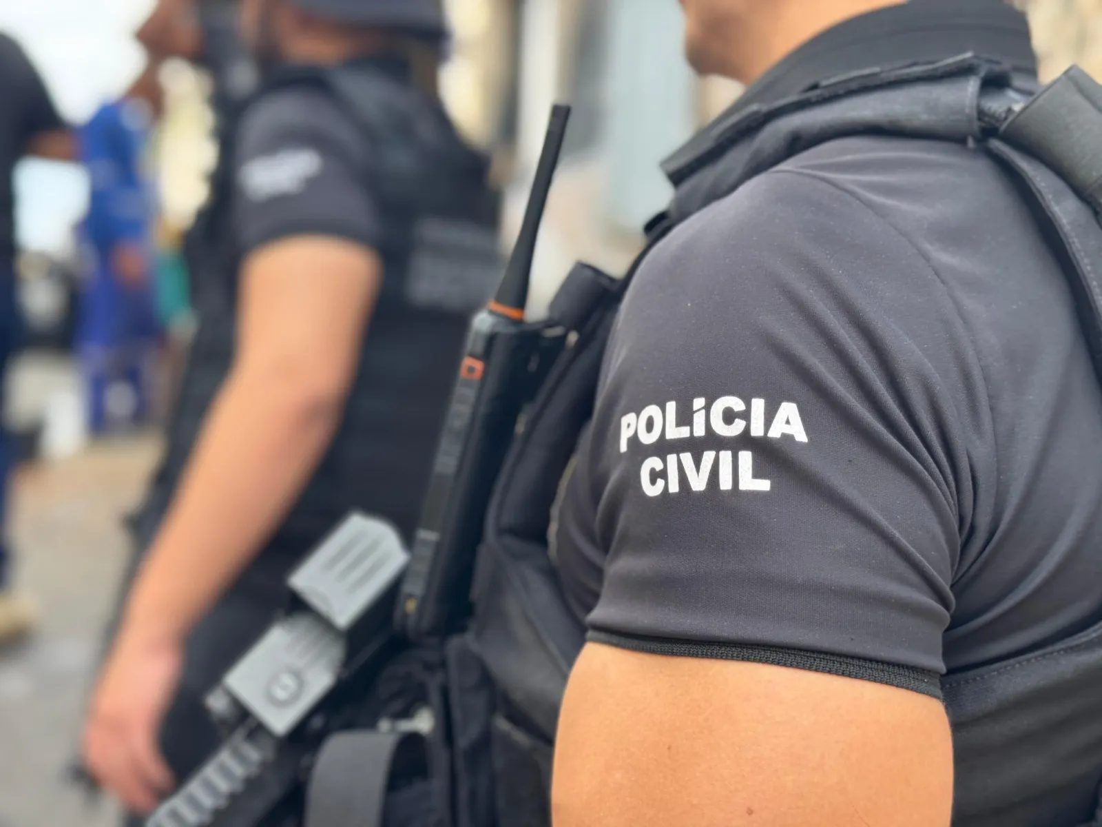 Grávida de 7 meses é agredida pelo namorado no meio da rua
