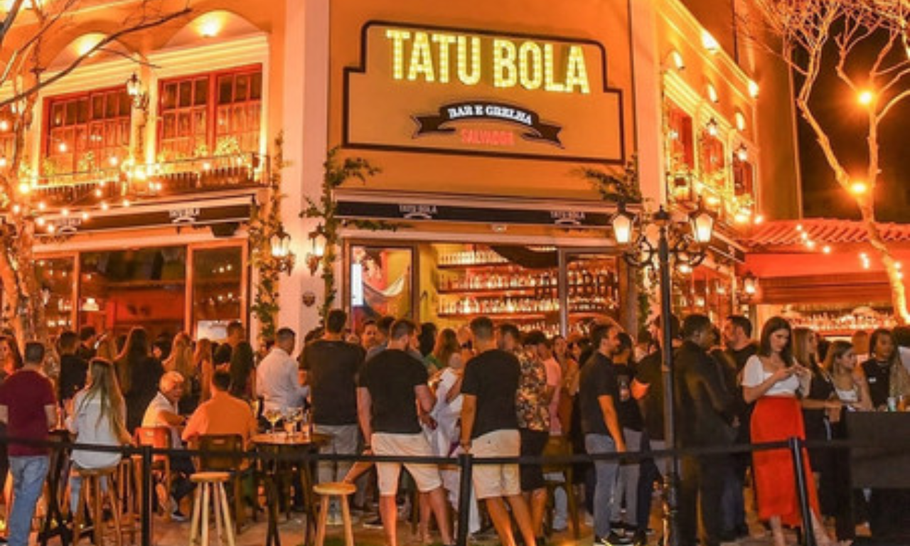 Tatu Bola, na Pituba, &eacute; uma das op&ccedil;&otilde;es para curtir o Dia dos Solteiros com os amigos. Foto: Divulga&ccedil;&atilde;o