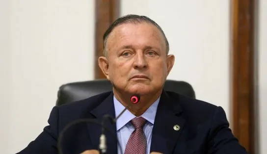 Presidente da AL-BA busca acordo para votação da pensão dos militares 