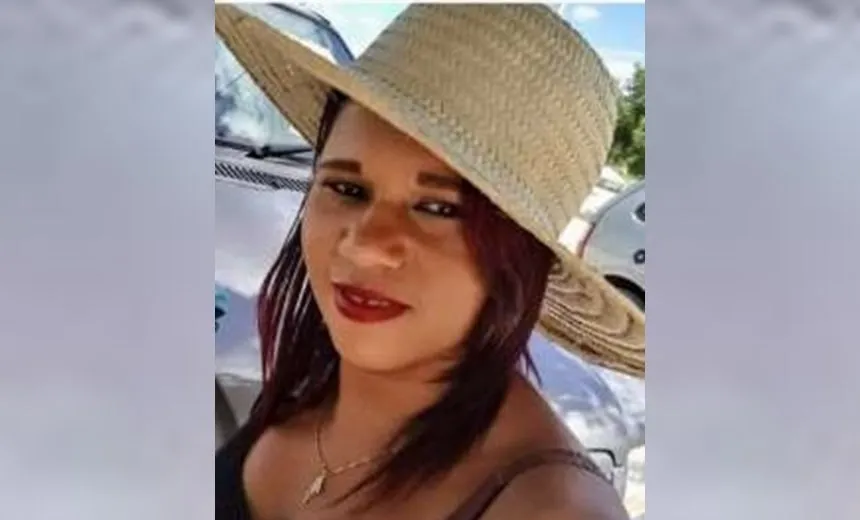 Mulher de 31 anos morre esfaqueada em Camaçari; genro da vítima é suspeito