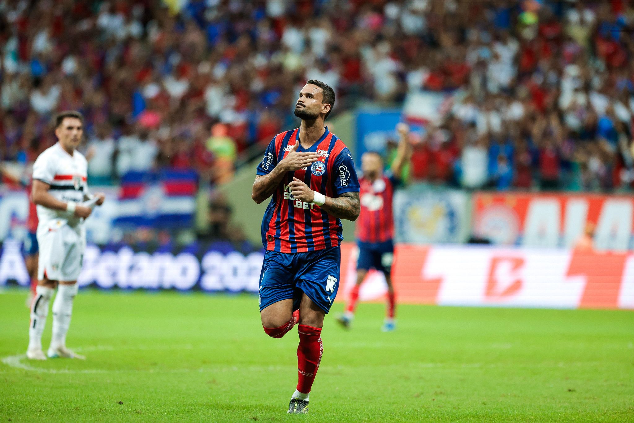 Em campo, Bahia, de Binha, venceu São Paulo por 2 a 1 | Foto: Rafael Rodrigues/EC Bahia