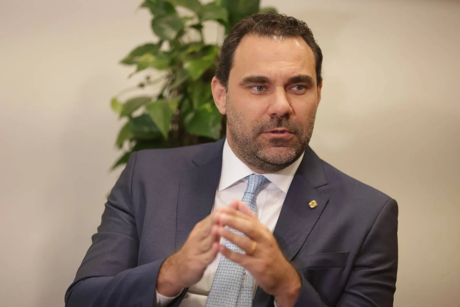 Adolfo Viana é reconduzido à Liderança da Federação PSDB-Cidadania na Câmara dos Deputados