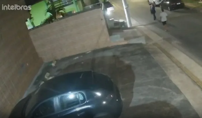 VÍDEO: suspeito de assalto contra PM é baleado e morre em Stella Maris