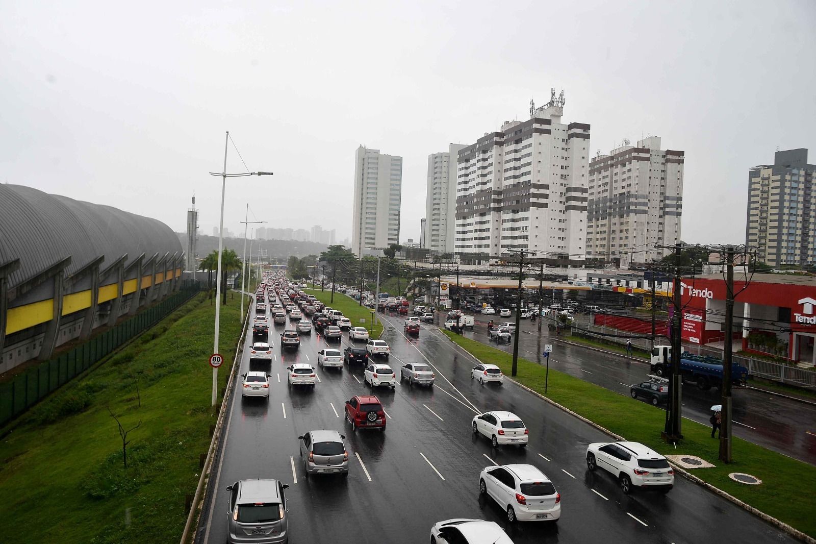 Trânsito Em Salvador Em Dia De Chuva Foto Jefferson Peixoto Secom Pms