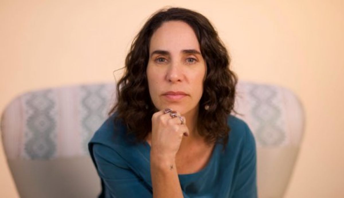 Psicanalista Maria Homem explora sexualidade em talk show inédito em ...