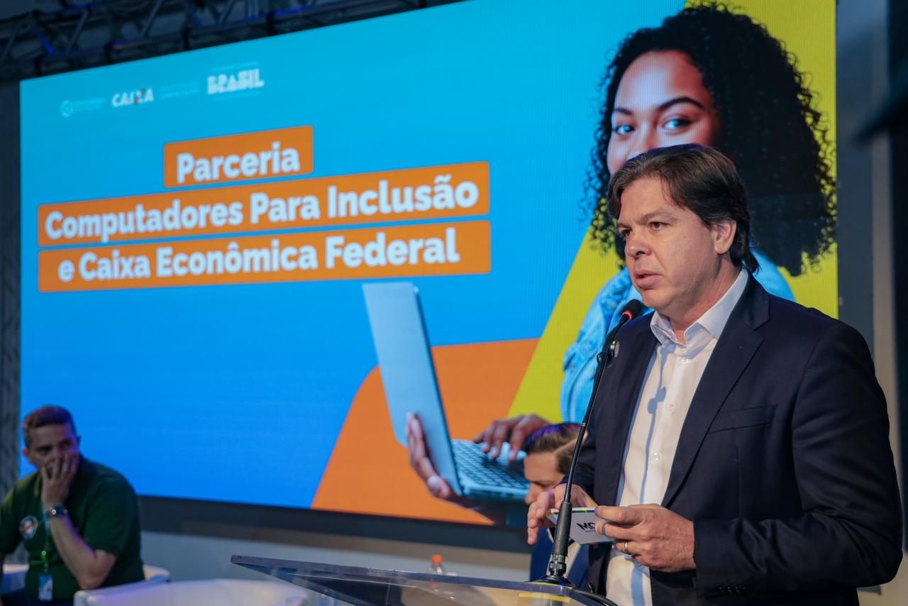 Ministro das Comunicações nega censura e defende regulamentação digital; Foto: Peter Neylon