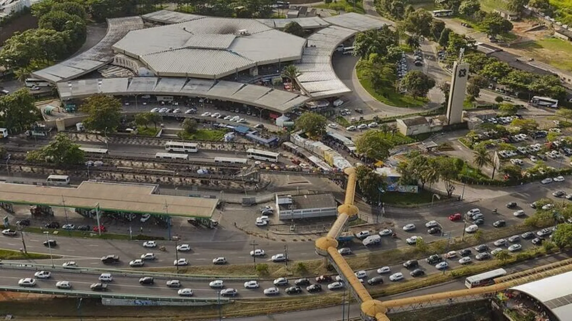 Antiga rodoviária de Salvador pode virar moradia de servidores públicos; entenda