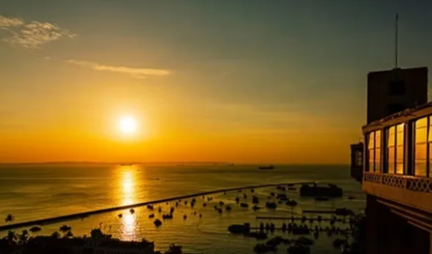 Salvador ter&aacute; semana de tempo est&aacute;vel, calor e ventos fortes