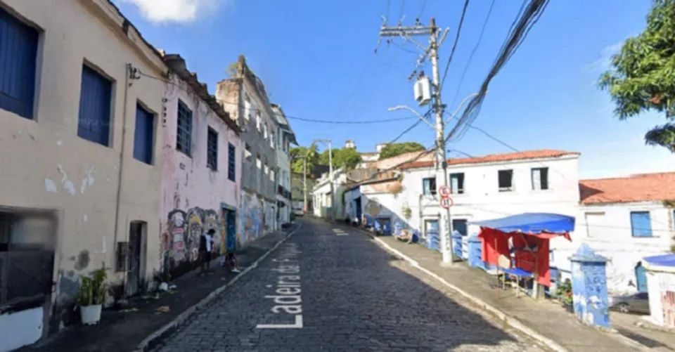 Ataque a tiros deixa 3 mortos e 1 ferido em Salvador; vítimas são moradores de rua