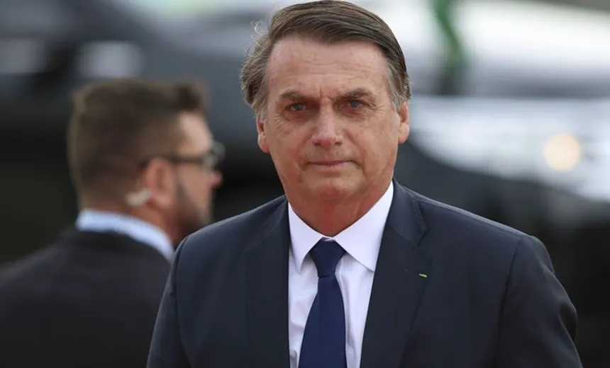 Bolsonaro ironiza pesquisa e diz: "acredito mais em mula sem cabeça do que no Datafolha"; veja