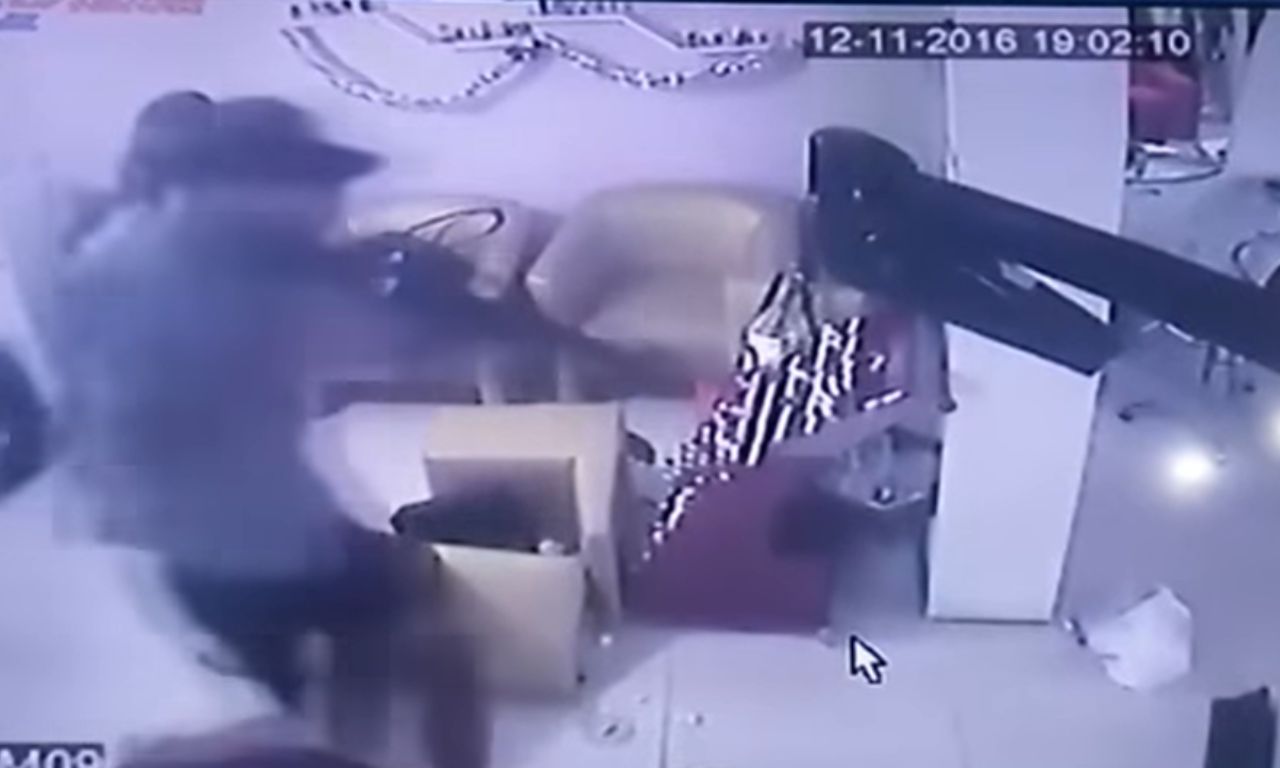 C&acirc;meras de seguran&ccedil;a