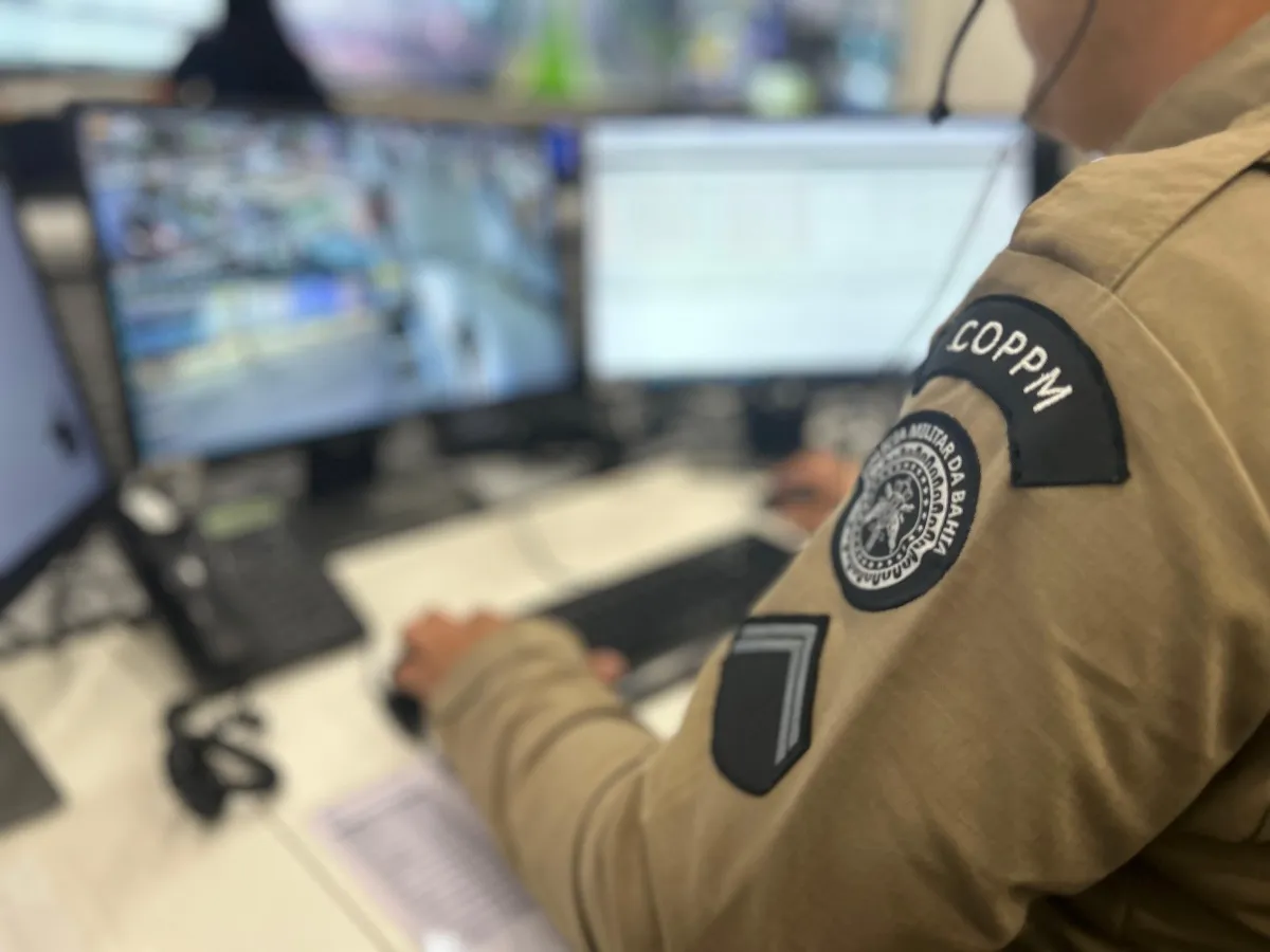Vítima de agressão pede ajuda à Polícia fazendo “pedido de pizza”