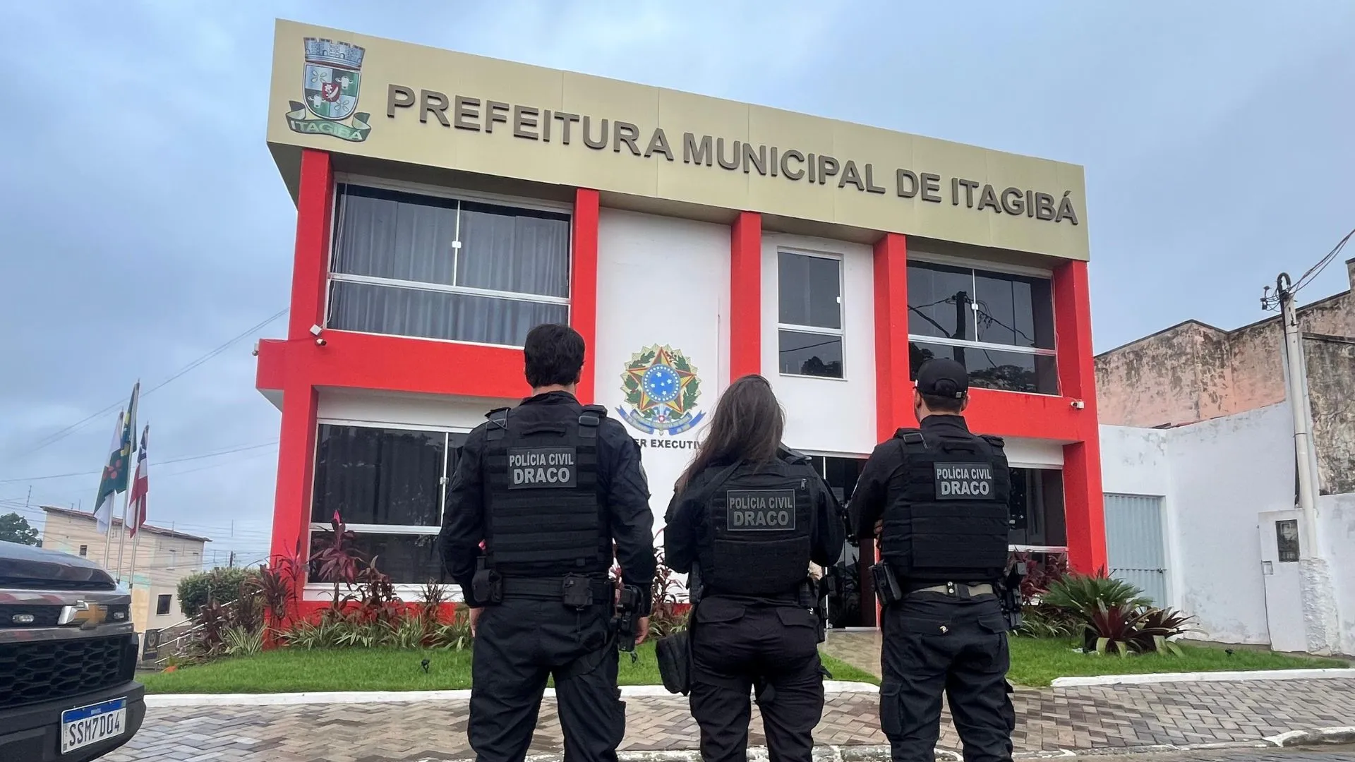  Servidores são afastados após suposta corrupção em contratos públicos na Bahia