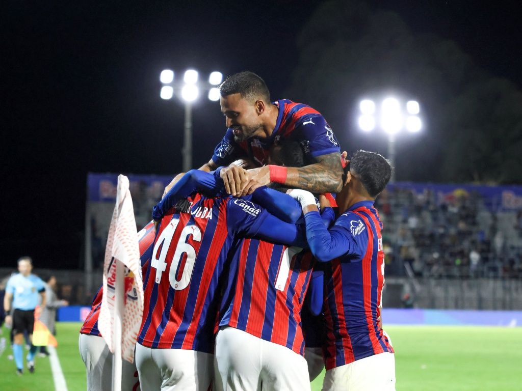 O Bahia goleou o Bragantino por 3x0 e vai ficar na quinta colocação até a volta do Mundial de Clubes. Foto: EC Bahia