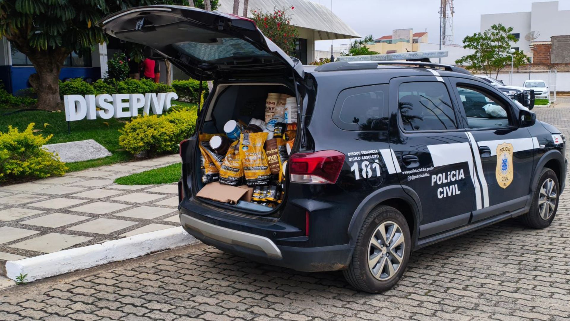 Suplementos apreendidos em Vitoria Da Conquista. Foto: Divulgação Ascom PCBA