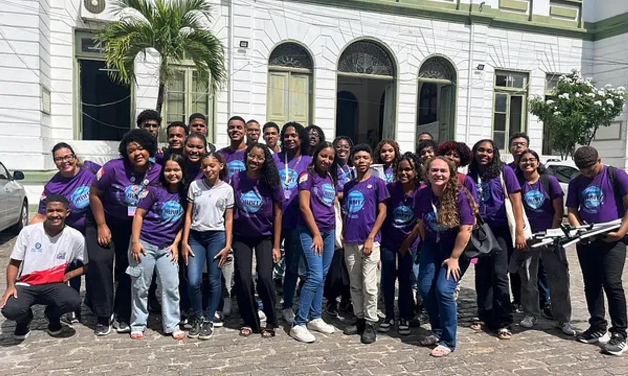 Clube de Ci&ecirc;ncias Orbitz, do Col&eacute;gio Central, em Salvador. Foto: Arquivo Pessoal