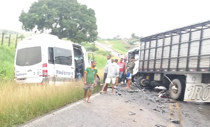 Identificadas as vítimas de acidente na estrada Feira-São Gonçalo