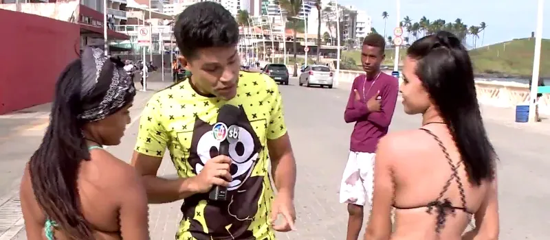 UNIVERSO: Rick Bandeira vai para às ruas descobrir se a galera sabe marcar as horas com o bumbum