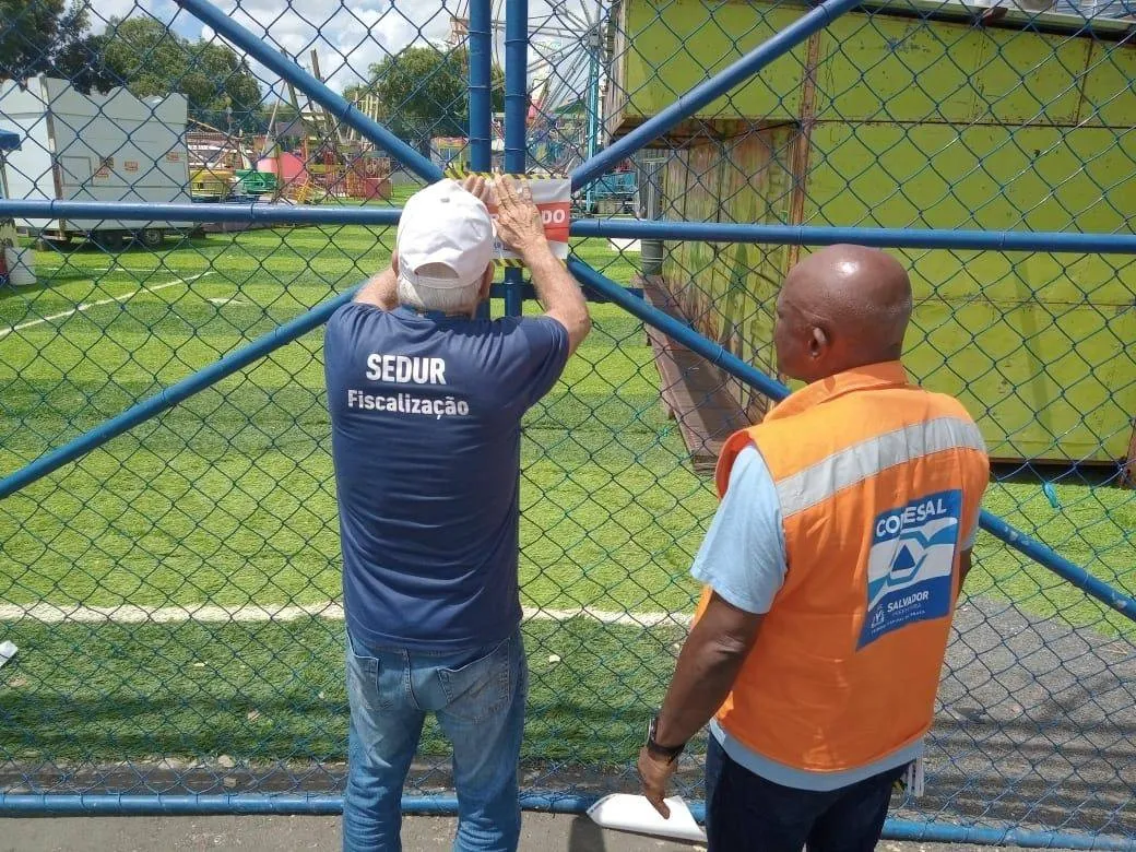 Após grave acidente envolvendo dois irmãos, Sedur interdita parque de diversões em Cajazeiras