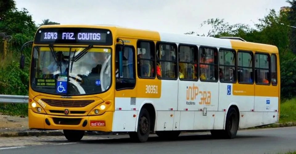 Tiroteios em Fazenda Coutos deixam um morto e circulação de ônibus é suspensa