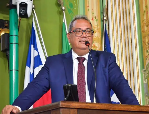 Carlos Muniz apresenta PL de segurança para praticantes de corrida de rua 